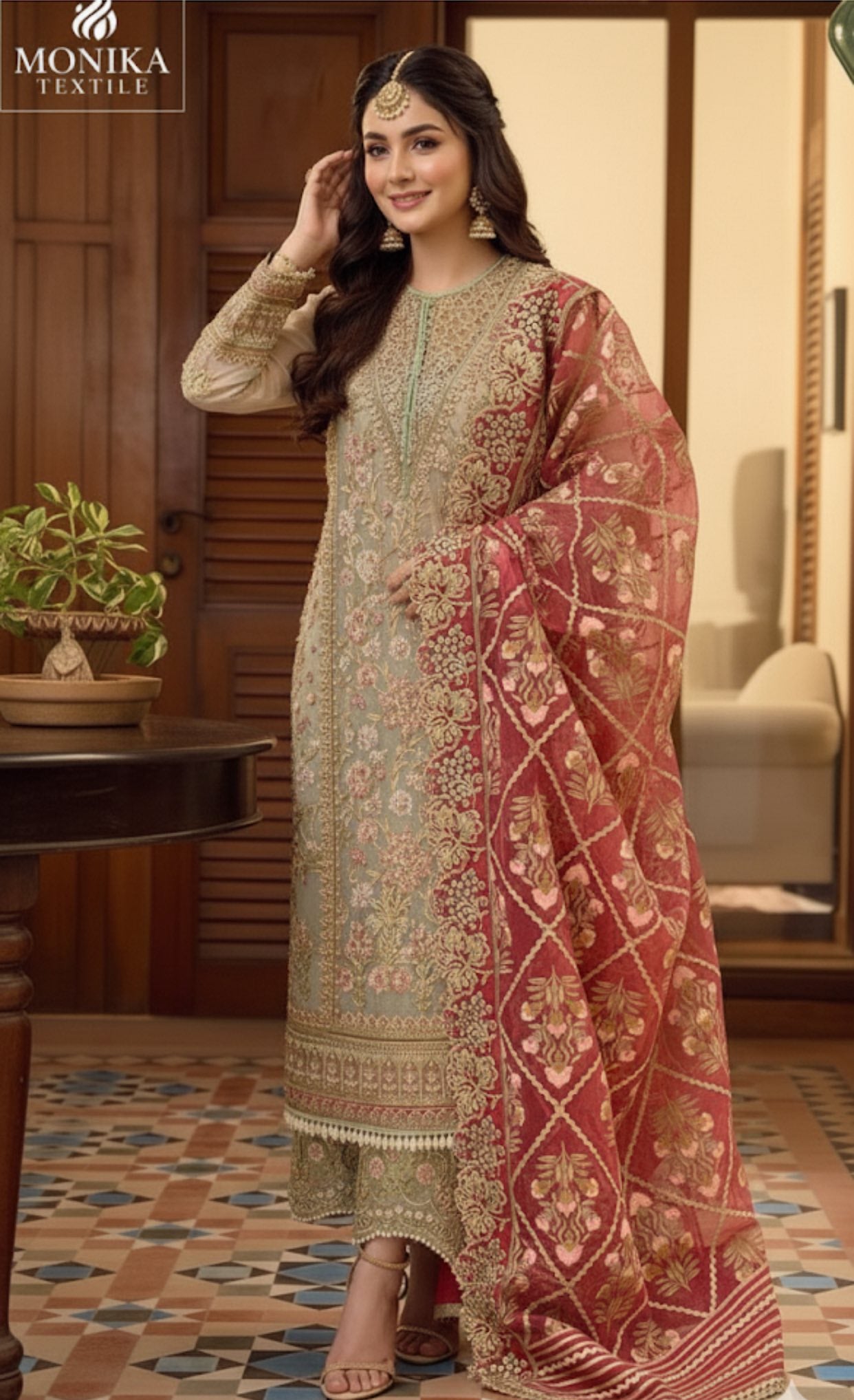 ORGANZA THREE PIECE SUIT